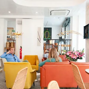 Hotell Lucien **