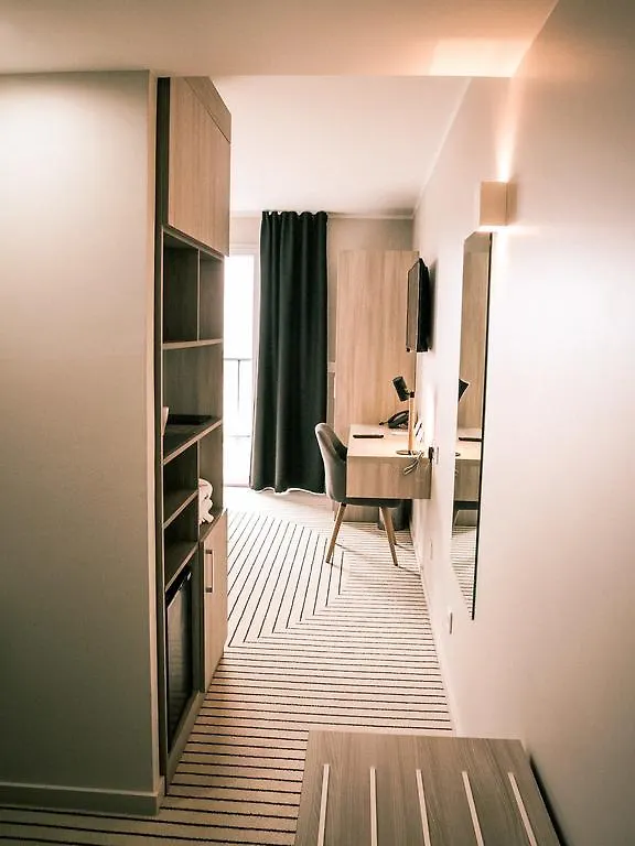 Best Western Plus Antibes Riviera 4*,  Francia